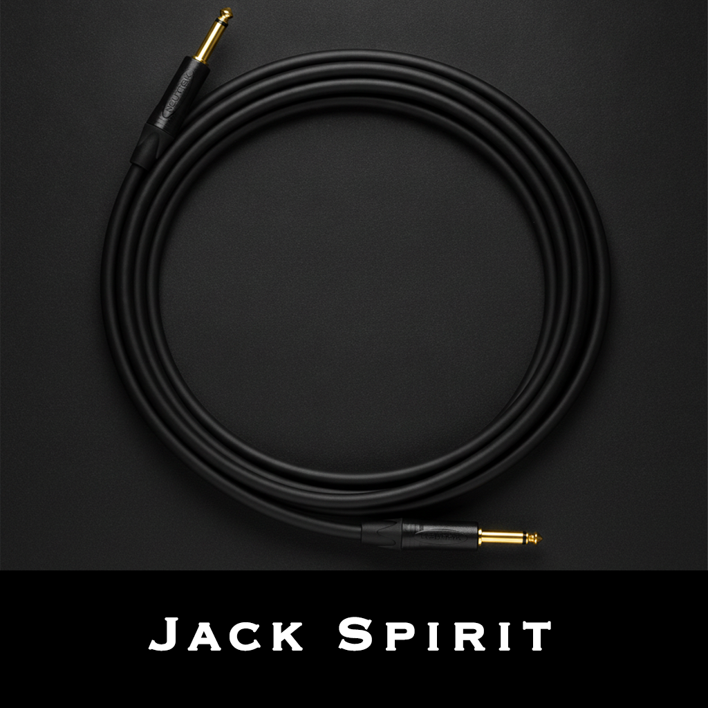 Jack Spirit, l'idéal. (0,5m, droit Neutrik NP2X-B, droit Neutrik NP2X-B, aucune, aucune)